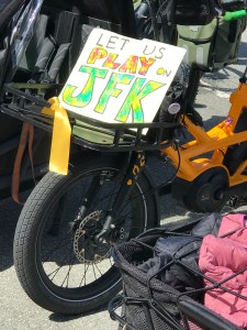 38 Liz JFK Car Free 4.11.2021