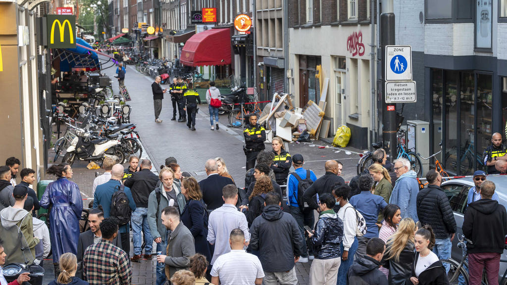 Amsterdam Peter de Vries IV7.6.2021.jpg