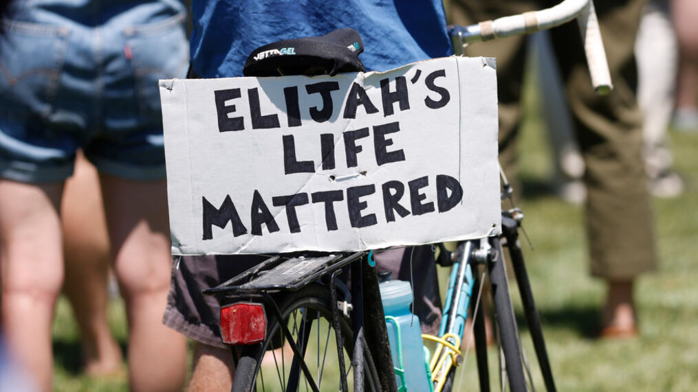 Elijah McClain IV 9.2.2021.jpg.crdownload.jpg