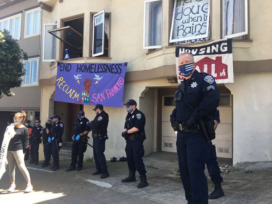 Face masks SFPD I 5.2.2020.jpg