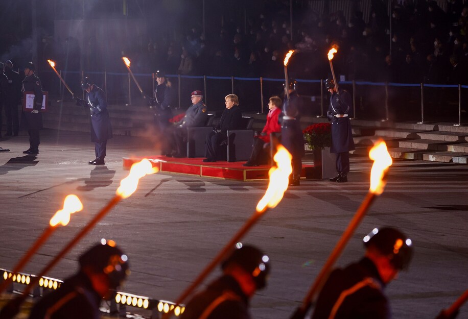 Merkel farewell I 12.2.2021