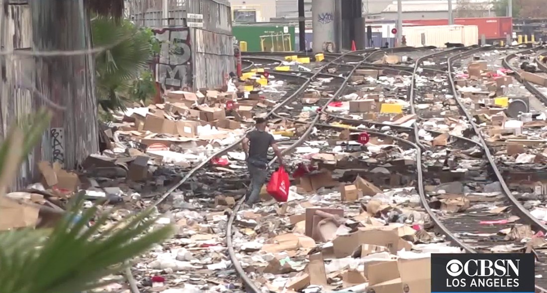 Union Pacific RR in LA III 1.24.2022.jpg