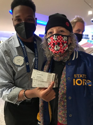 19 Bjork Liz and Titus