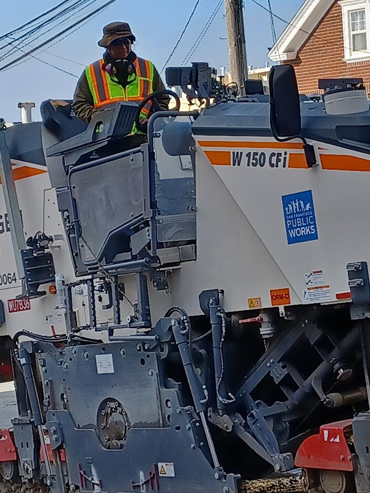 37 DPW Street Tree and DPW crew 4.1.2022